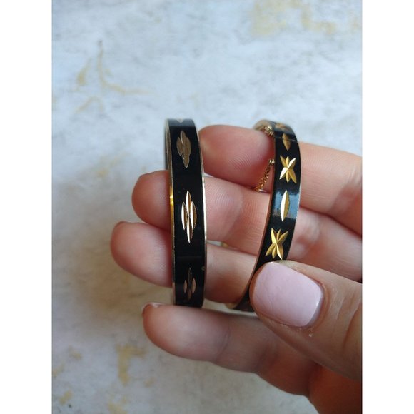 Vintage Black and Gold Set of 2 Bangle Bracelets Estate Jewelry - Picture 2 of 10